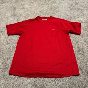 Nike Men's Red Short Sleeve Active Tee